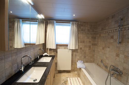 B&B Landgoed Huttenest 지델젬 외부 사진